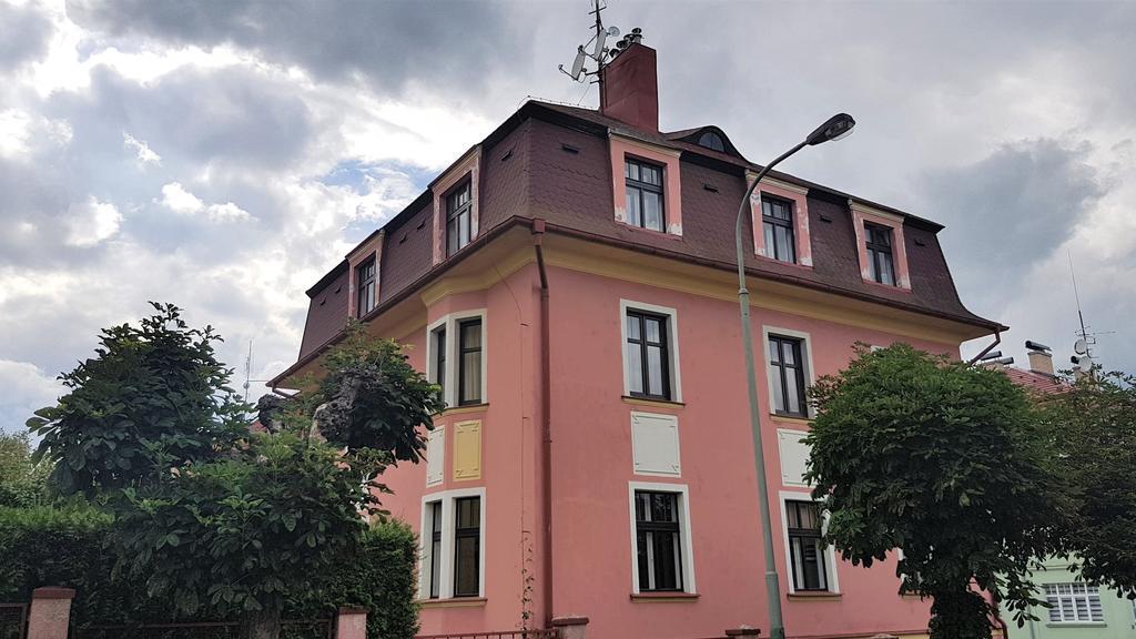 Villa Serena Karlovy Vary Kültér fotó