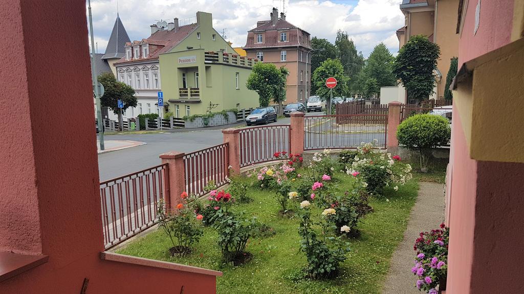 Villa Serena Karlovy Vary Kültér fotó