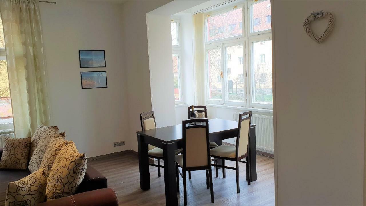 Villa Serena Karlovy Vary Kültér fotó